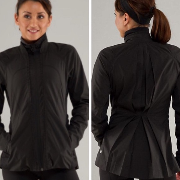 lululemon athletica Jackets & Blazers - Lululemon Ahead of the Curve  running jacket sz8